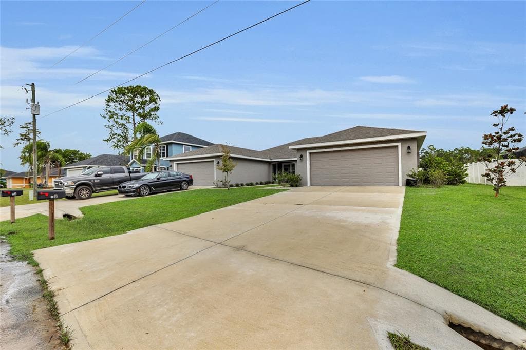 13 LLOVERA  PLACE, PALM COAST, FL 32164
