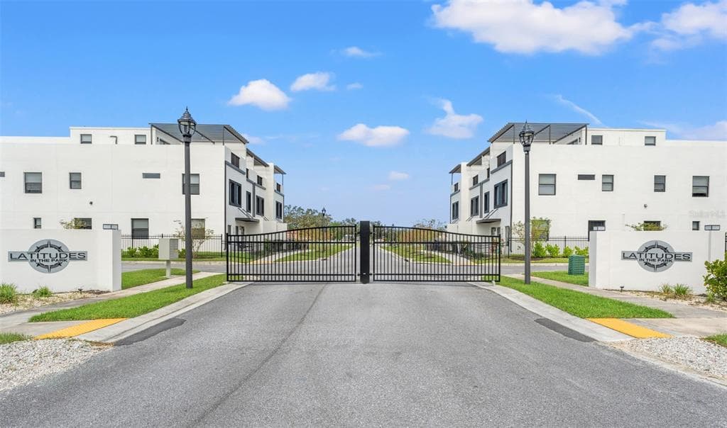 6206 64TH WAY N, PINELLAS PARK, FL 33781