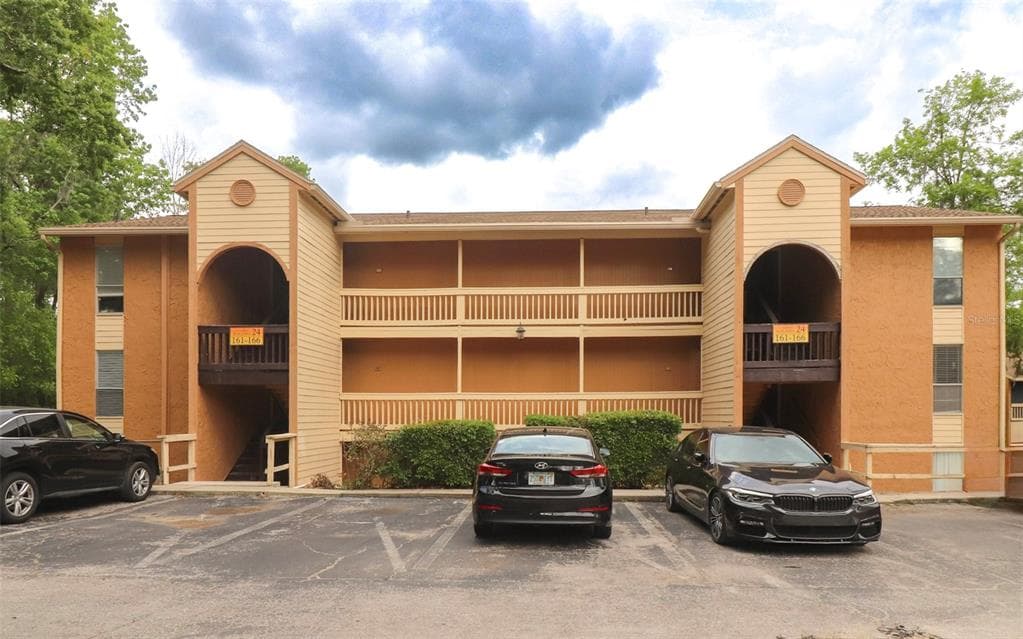 1810 NW 23RD BOULEVARD # 165, GAINESVILLE, FL 32605