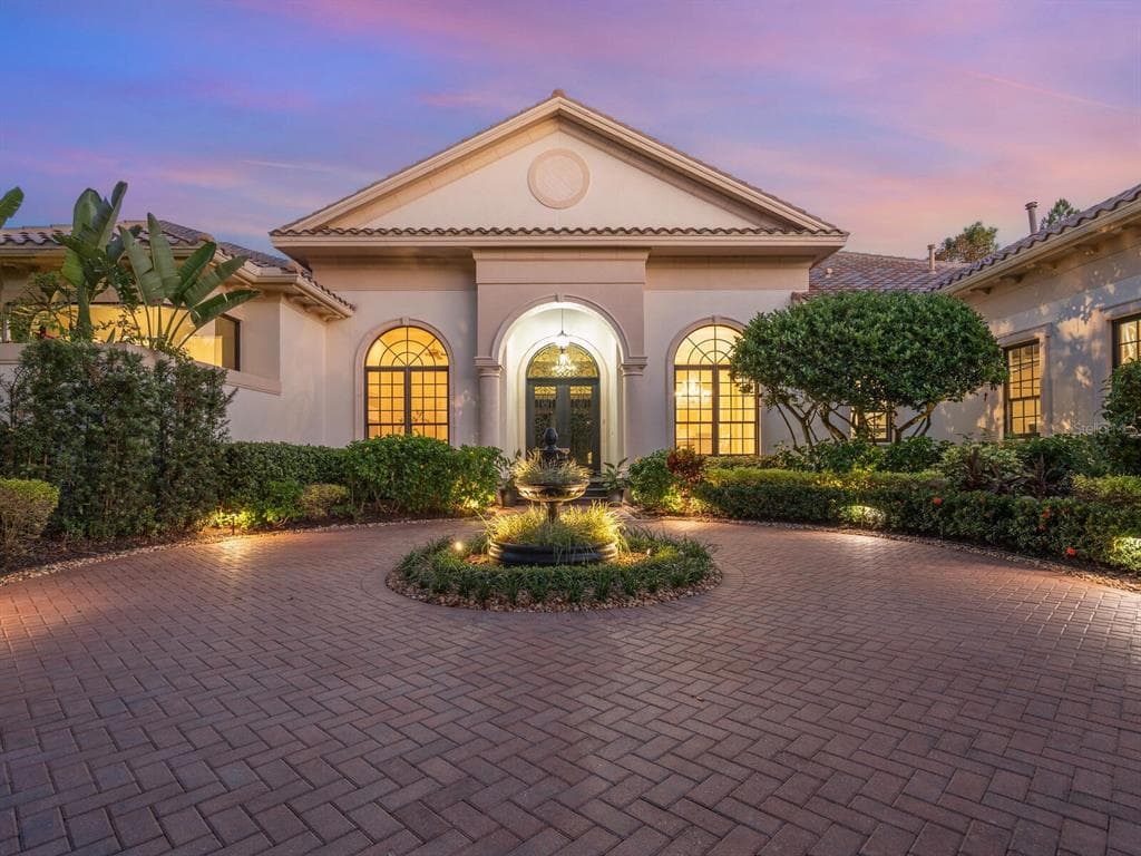 8309 FARINGTON COURT, BRADENTON, FL 34202