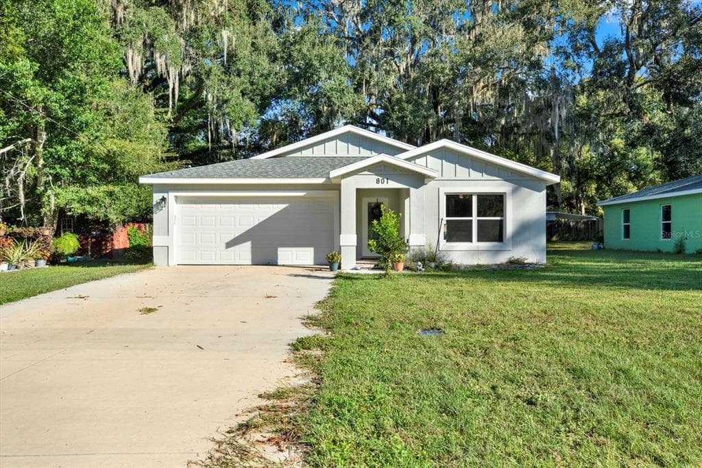 801 OSCEOLA AVENUE, WILDWOOD, FL 34785