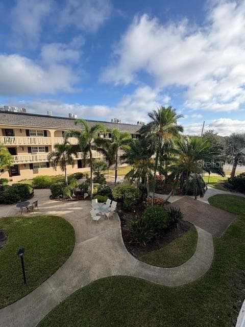 147 BLUFF VIEW DRIVE # 303, BELLEAIR BLUFFS, FL 33770