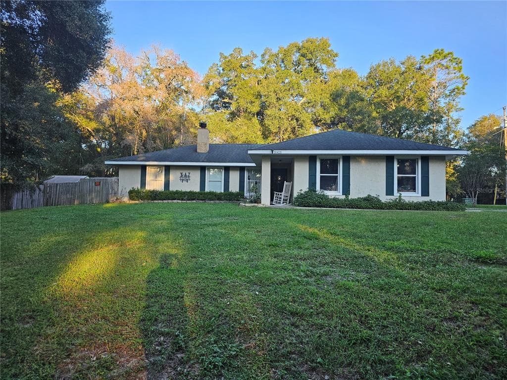 5925 SE 165TH COURT, OCKLAWAHA, FL 32179