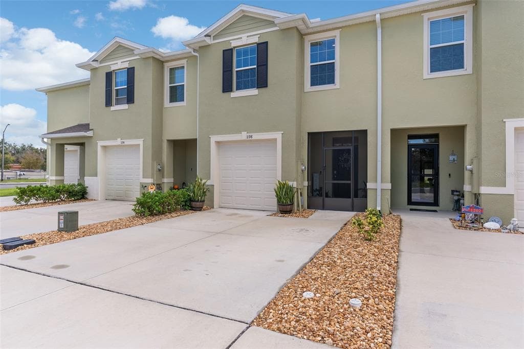 1198 LIDO DRIVE, HOWEY IN THE HILLS, FL 34737