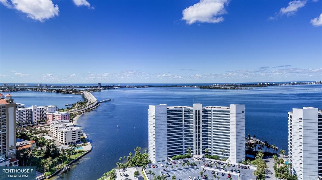 555 QUAY COMMON # 2001, SARASOTA, FL 34236