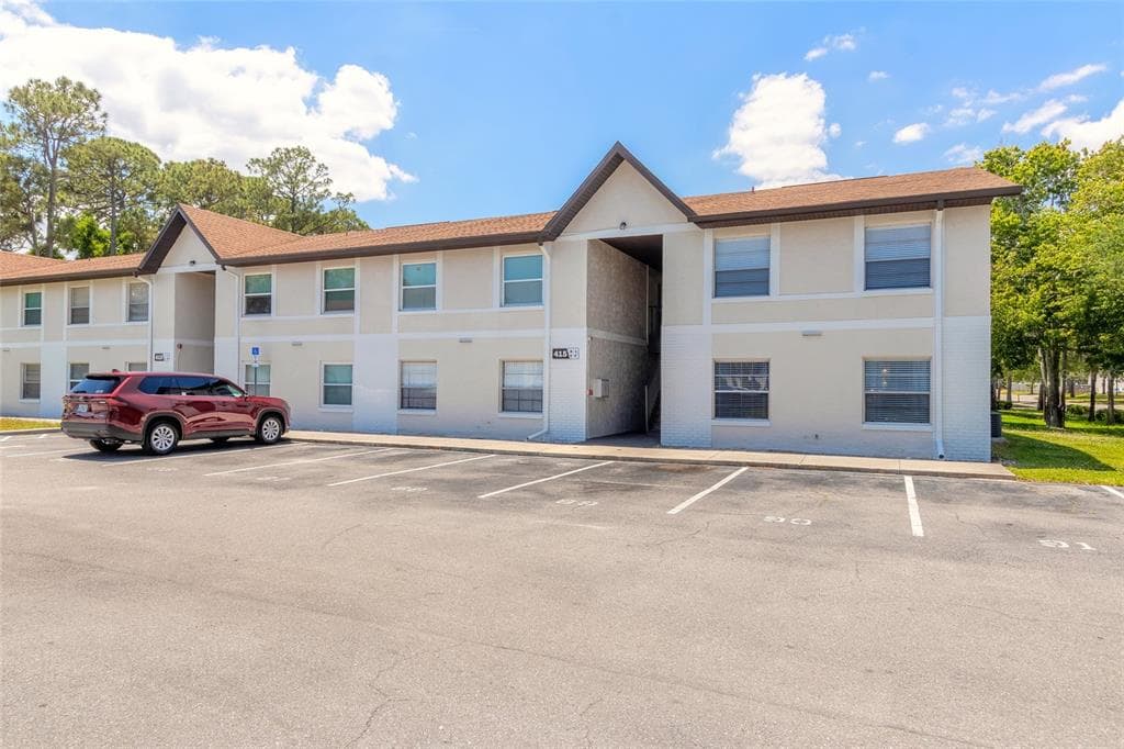 415 BANANA CAY DRIVE # F, SOUTH DAYTONA, FL 32119