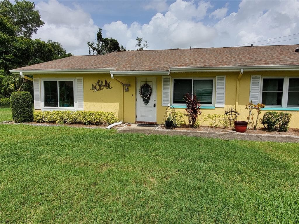 1907 CANTERBURY LANE # 14, SUN CITY CENTER, FL 33573