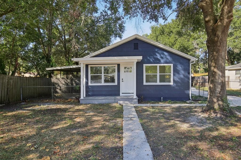 5808 N 17TH STREET, TAMPA, FL 33610