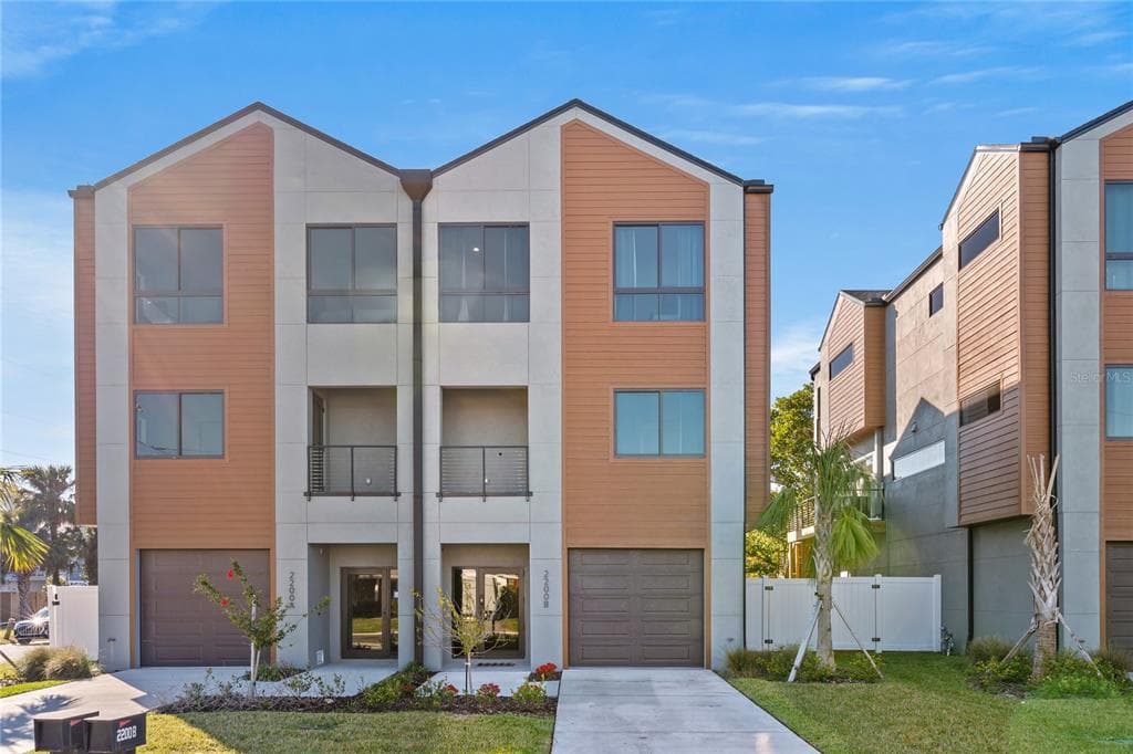2200 BAY BOULEVARD # B, INDIAN ROCKS BEACH, FL 33785