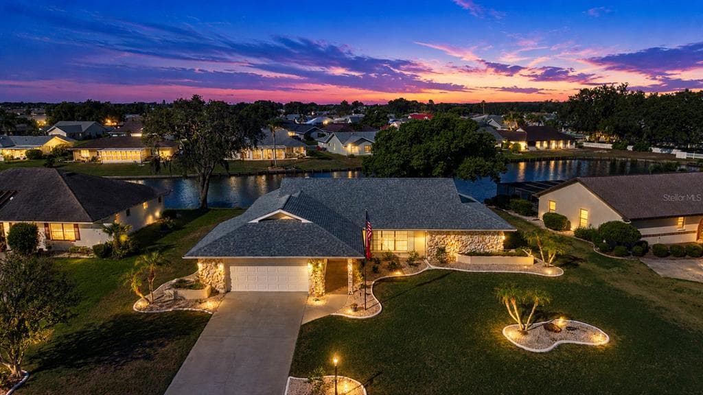 2016 E VIEW DRIVE, SUN CITY CENTER, FL 33573