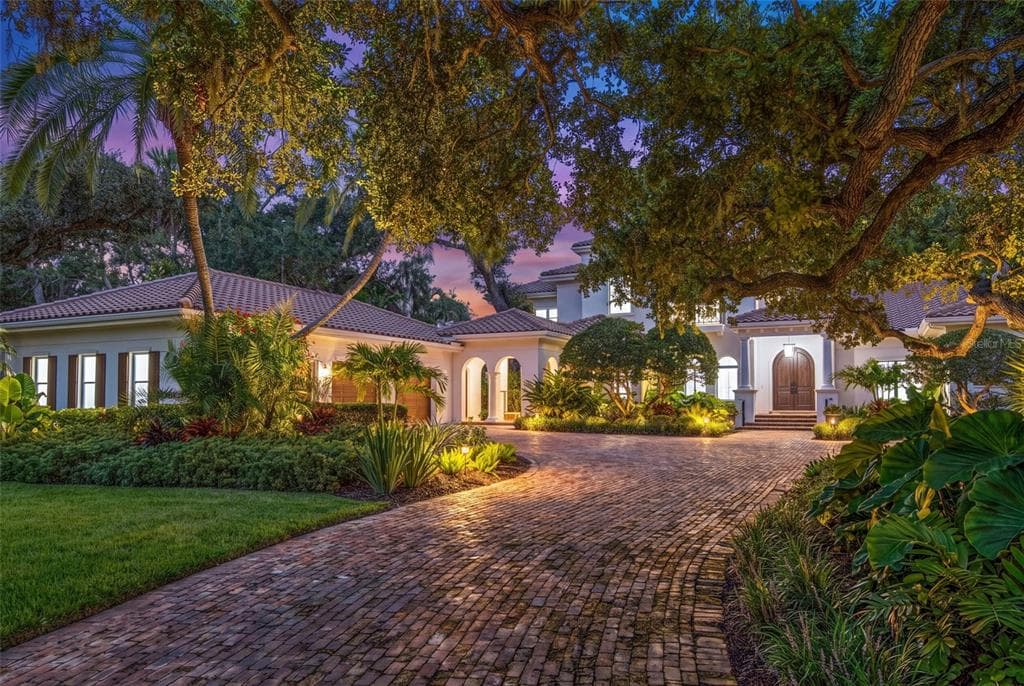 3000 SOUTHWEST DRIVE, SARASOTA, FL 34239