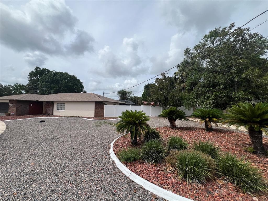 8123 RIVER COUNTRY DRIVE, WEEKI WACHEE, FL 34607