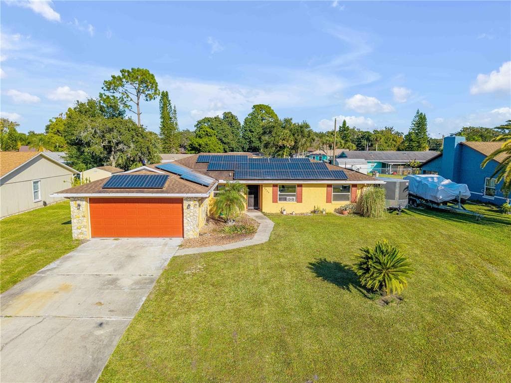 2425 TRAVELERS PALM DRIVE, EDGEWATER, FL 32141