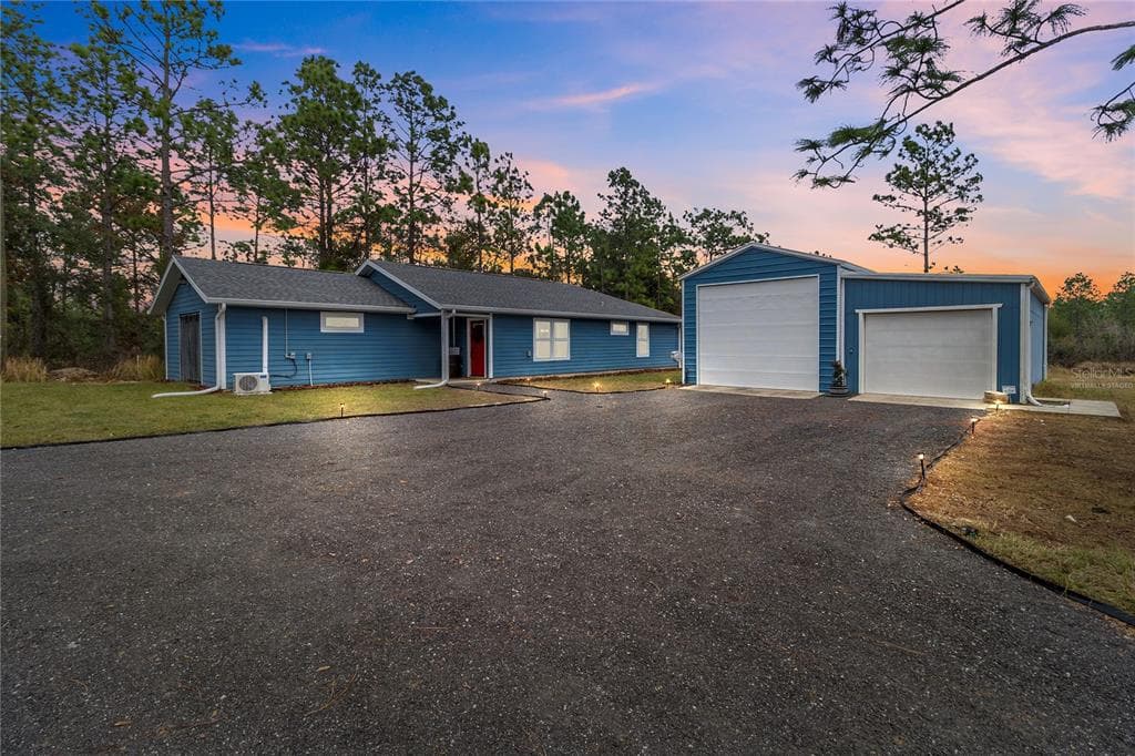 11751 NE 105TH AVENUE, ARCHER, FL 32618