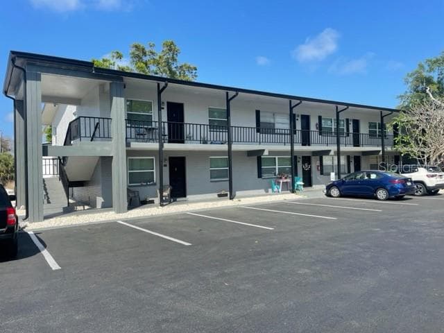 675 INDIAN ROCKS ROAD N # 110D, BELLEAIR BLUFFS, FL 33770