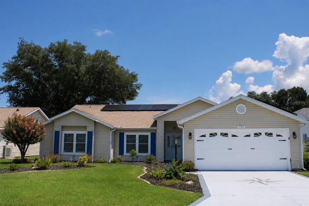4704 RIVER RIDGE DRIVE, LEESBURG, FL 34748