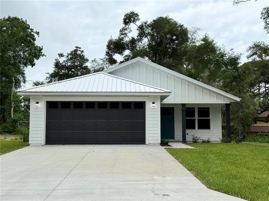 8507 SE 70TH AVENUE, TRENTON, FL 32693