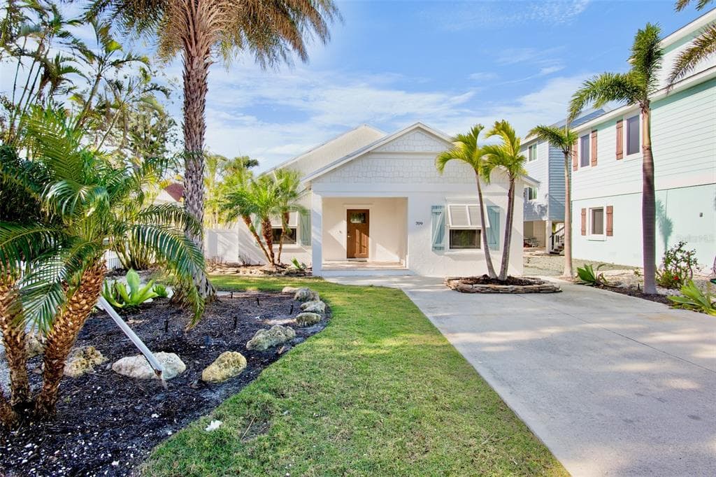 709 FERN STREET, ANNA MARIA, FL 34216