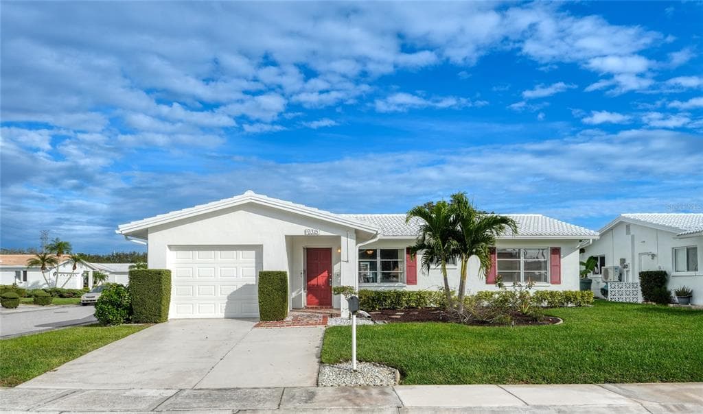 9315 42ND WAY N # #5, PINELLAS PARK, FL 33782