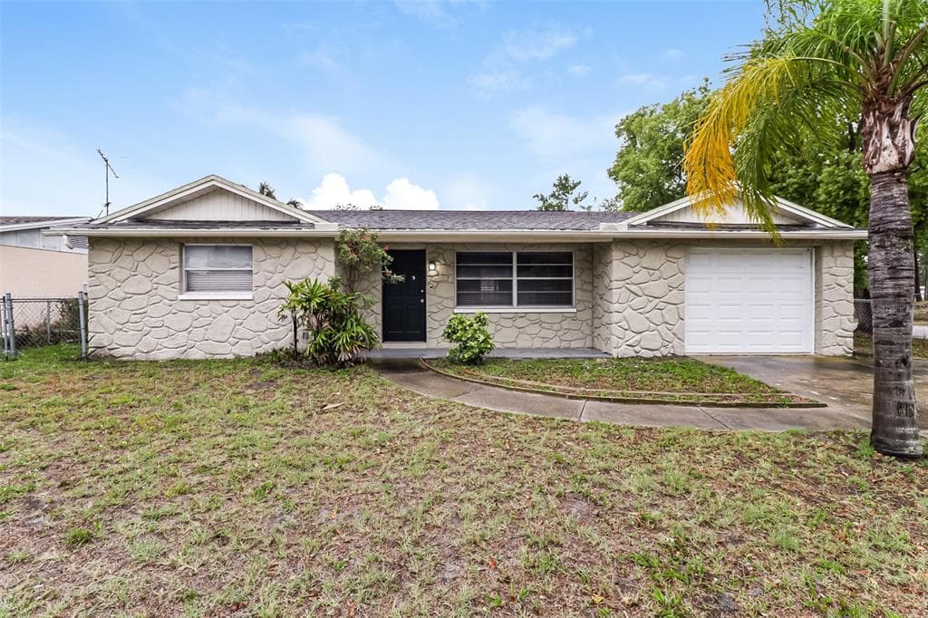 7004 MAYFIELD DRIVE, PORT RICHEY, FL 34668