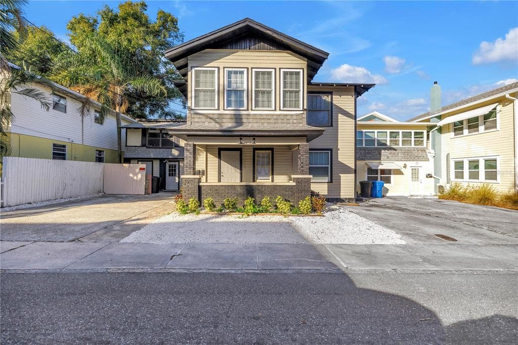 1012 GRANVILLE COURT N, ST PETERSBURG, FL 33701