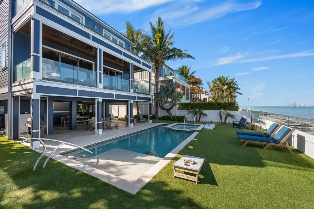 915 N SHORE DRIVE, ANNA MARIA, FL 34216