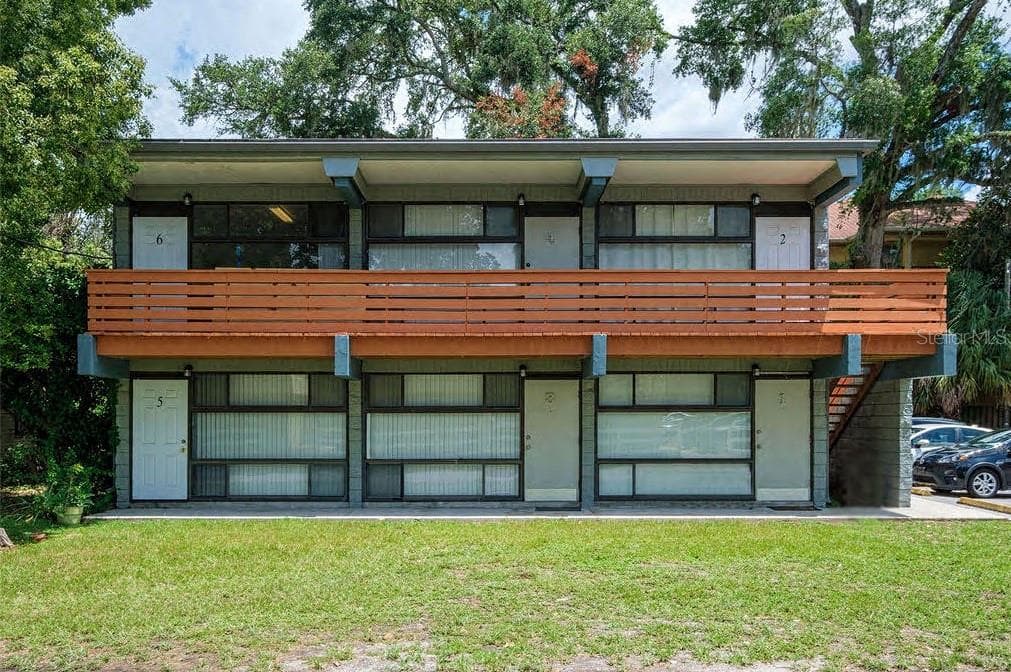 203 NW 15TH STREET, GAINESVILLE, FL 32603