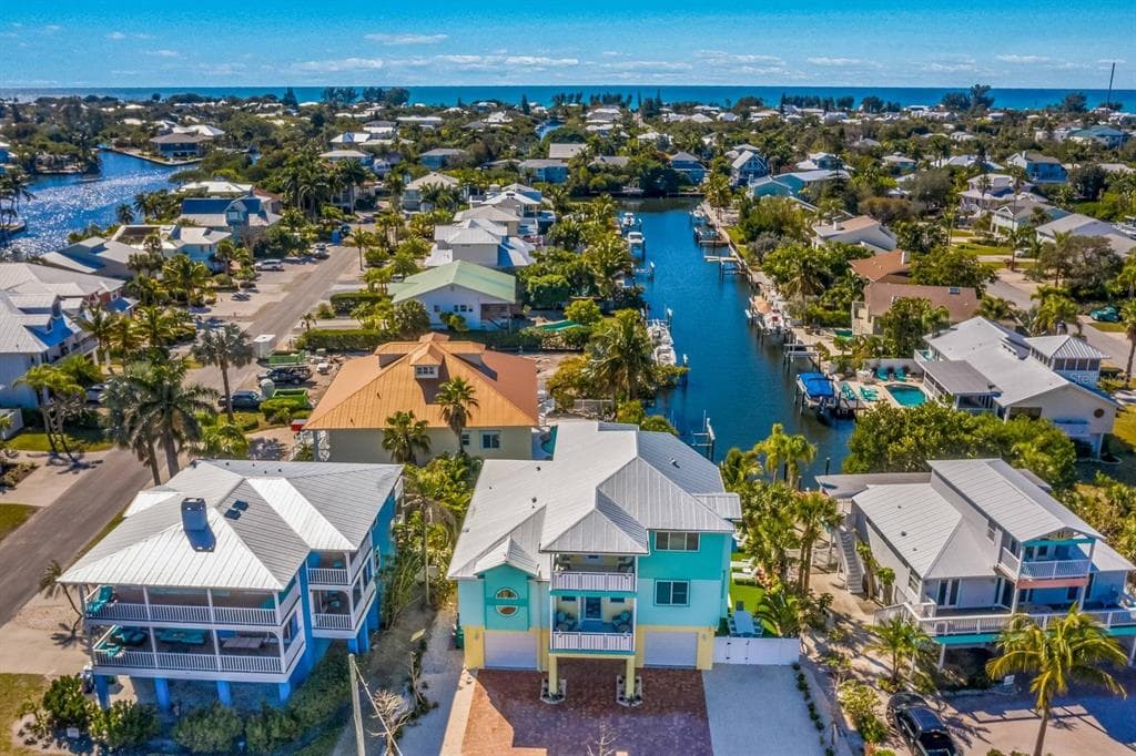 505 S BAY BOULEVARD, ANNA MARIA, FL 34216