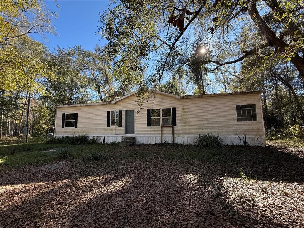 132 POND SIDE TRAIL, HAWTHORNE, FL 32640