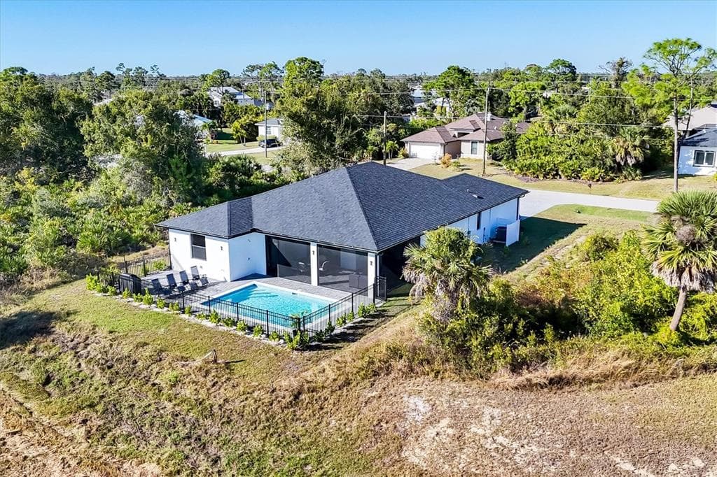 115 GREEN PINE PARK, ROTONDA WEST, FL 33947