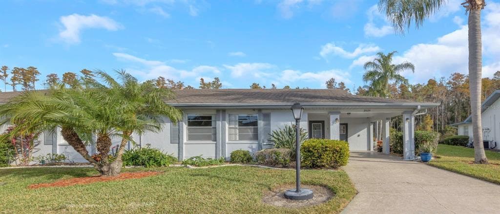 2024 HEATHFIELD CIRCLE # 155, SUN CITY CENTER, FL 33573