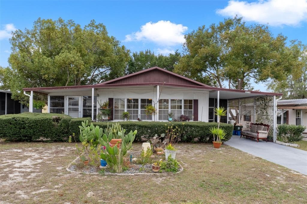 12118 FAIRWAY AVENUE, BROOKSVILLE, FL 34613