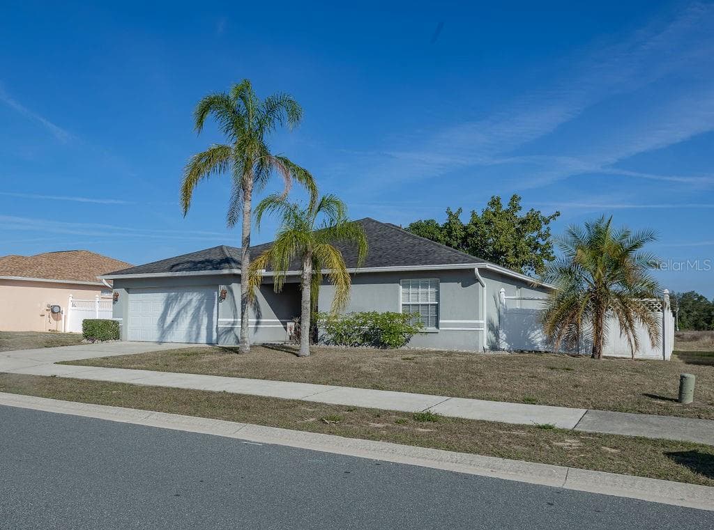 1015 HIGHLAND CREST CIRCLE, LAKE WALES, FL 33853