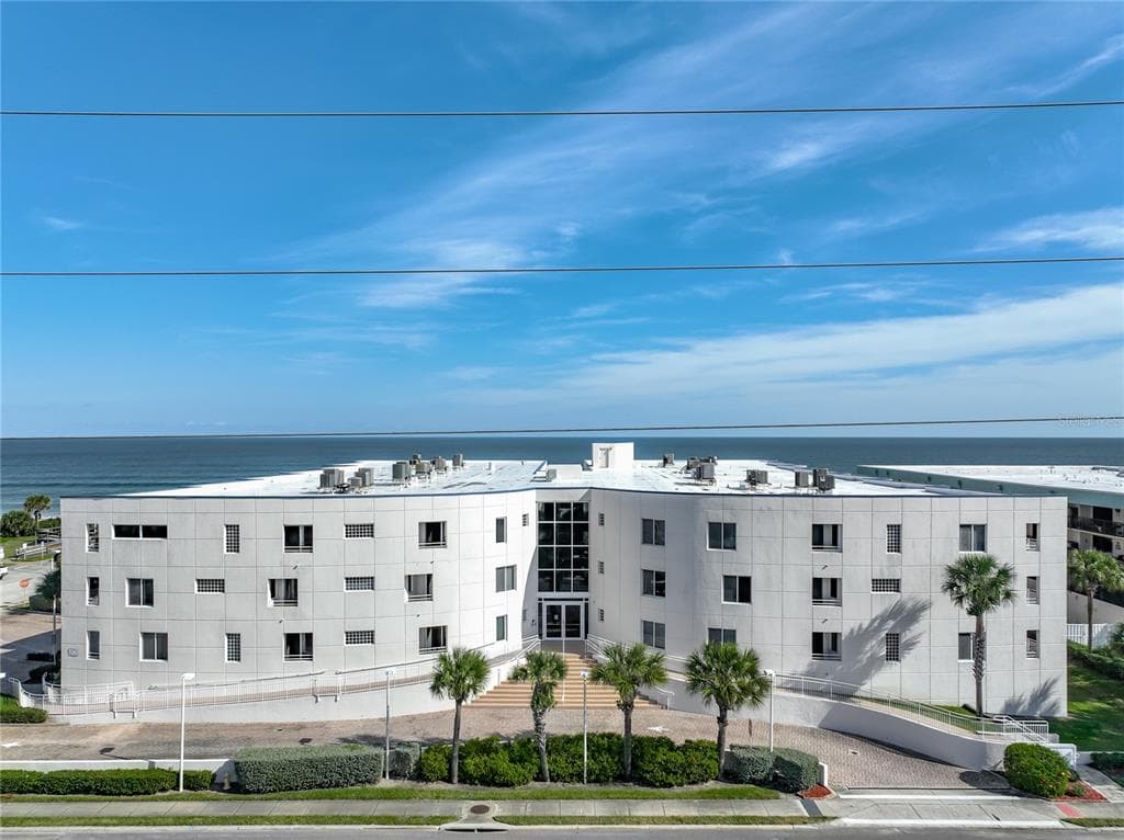601 N MIRAMAR AVENUE # 205, INDIALANTIC, FL 32903
