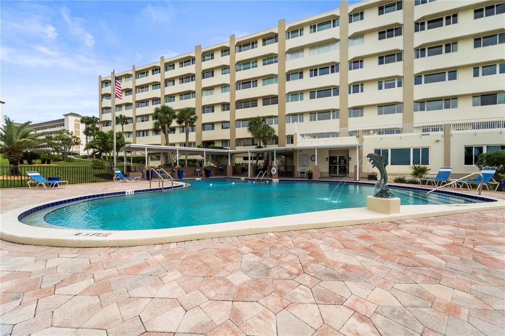 100 BLUFF VIEW DRIVE # 609A, BELLEAIR BLUFFS, FL 33770
