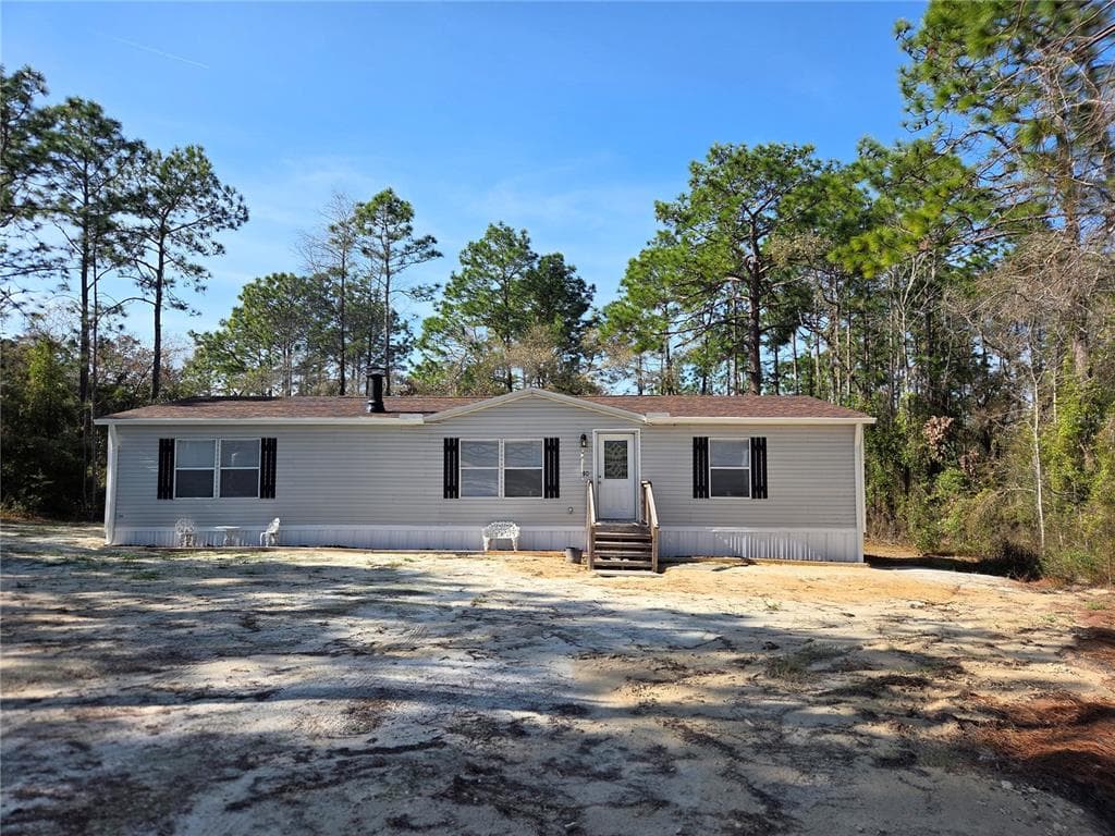 90 NE 132ND TERRACE, WILLISTON, FL 32696