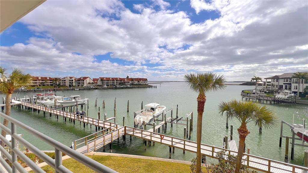 363 PINELLAS BAYWAY S # 36, TIERRA VERDE, FL 33715