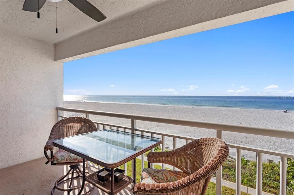 2900 GULF BOULEVARD # 211, BELLEAIR BEACH, FL 33786