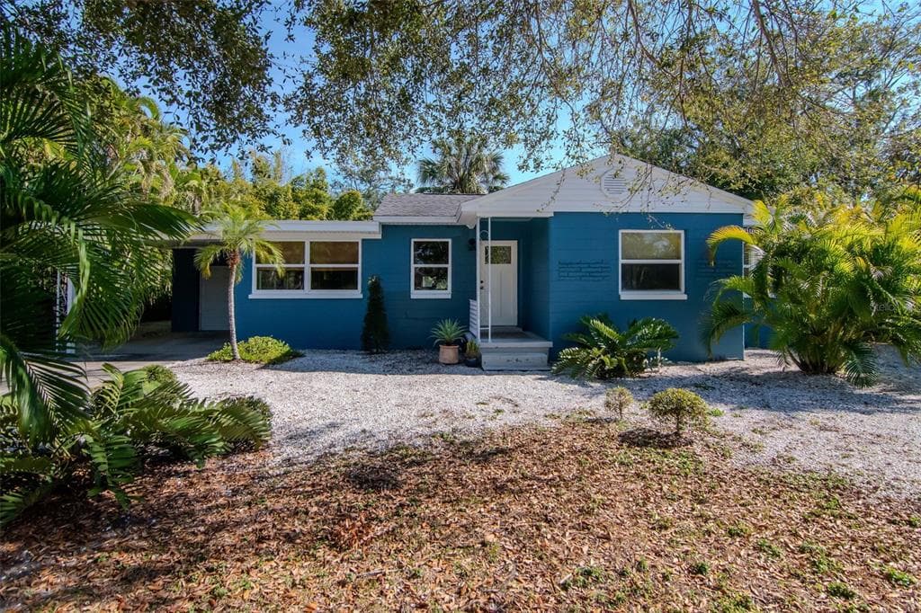 6208 S JONES ROAD, TAMPA, FL 33611