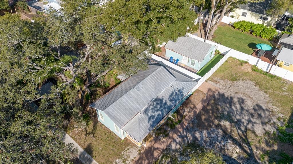448 LOCKLIE STREET, DUNEDIN, FL 34698