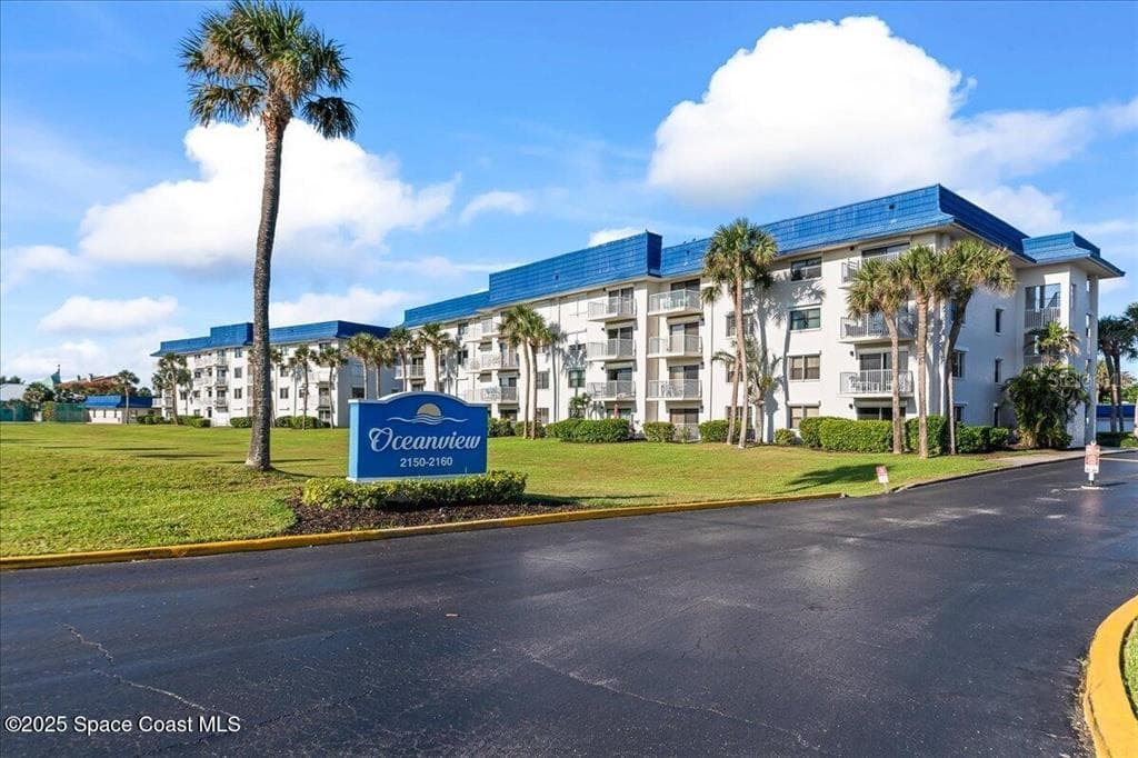 2160 N HIGHWAY A1A # 202, INDIALANTIC, FL 32903