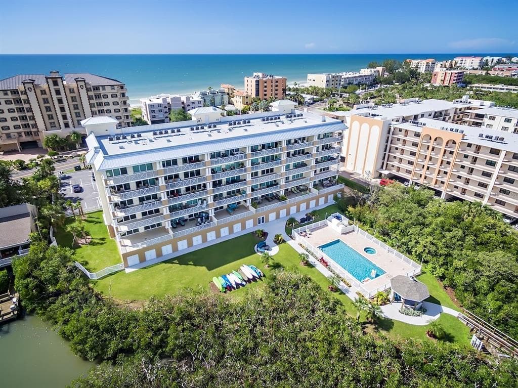 19519 GULF BOULEVARD # 206, INDIAN SHORES, FL 33785