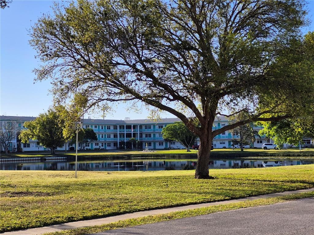6000 20TH STREET N # 116, ST PETERSBURG, FL 33714