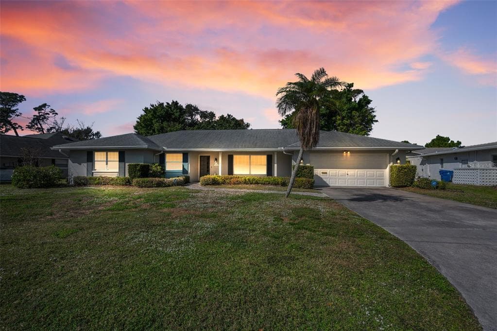 4 HIBISCUS ROAD, BELLEAIR, FL 33756