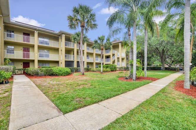 2690 CORAL LANDINGS BOULEVARD # 438, PALM HARBOR, FL 34684