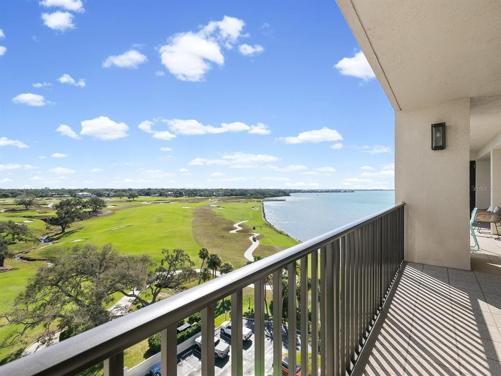 4 BELLEVIEW BOULEVARD # 804, BELLEAIR, FL 33756