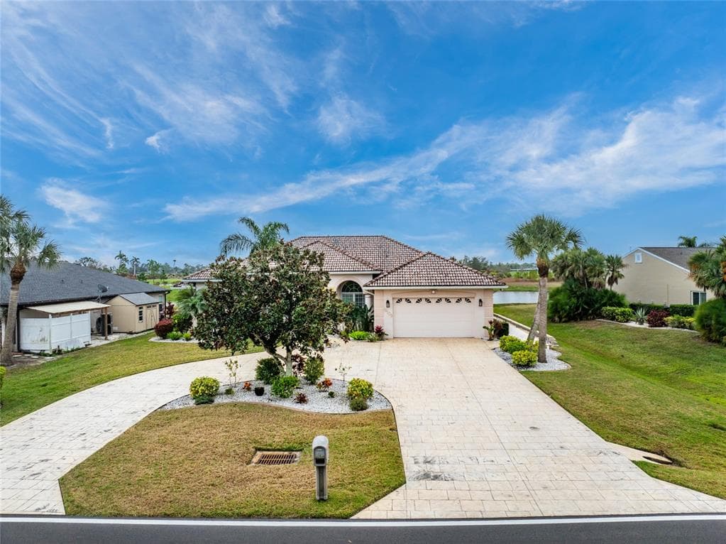 12109 SW KINGSWAY CIRCLE, LAKE SUZY, FL 34269