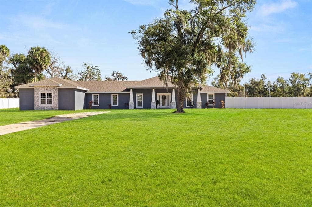 812 CHASTAIN ROAD, SEFFNER, FL 33584