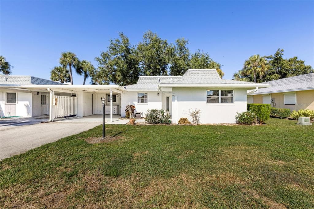 536 PANGOLA DRIVE, NORTH FORT MYERS, FL 33903