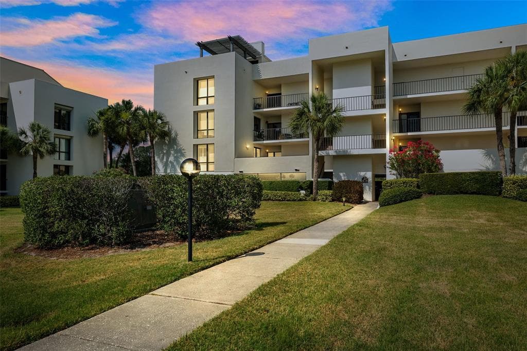 50 COE ROAD # 331, BELLEAIR, FL 33756